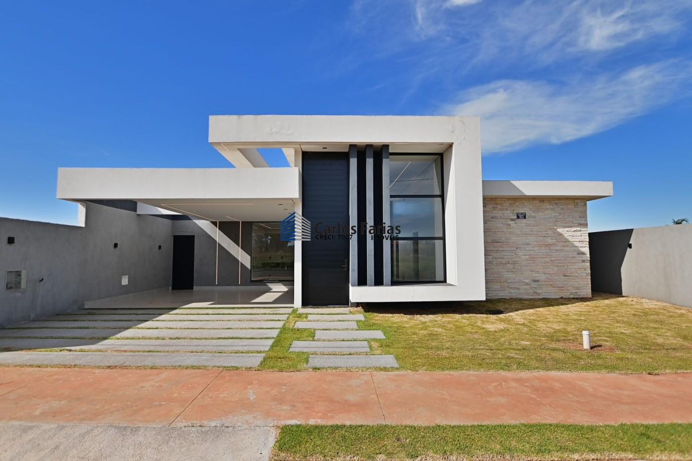 Casa em Condom�nio