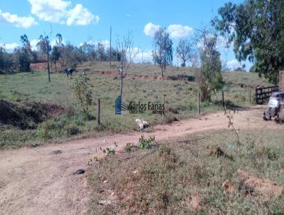 Ch�cara para Venda, em Cidade Ocidental, bairro �rea Rural de Cidade Ocidental, 3 dormit�rios, 1 banheiro, 2 vagas