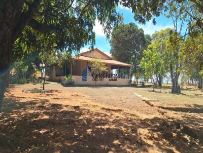 Ch�cara para Venda, em Cocalzinho de Goi�s, bairro Cocalzinho Goi�s, 3 dormit�rios, 2 banheiros, 1 su�te, 4 vagas